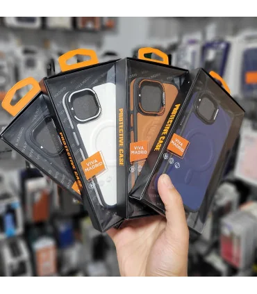 قاب چرمی ایفون 13 پرو مگ سیف viva madrid