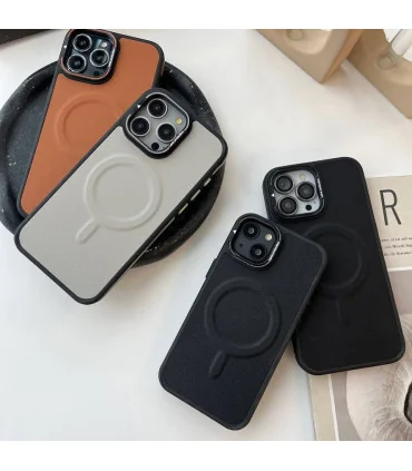 قاب چرمی ایفون 13 پرو مگ سیف viva madrid