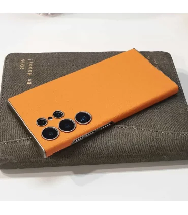 قاب چرم s25 ultra دور متال viva madrid