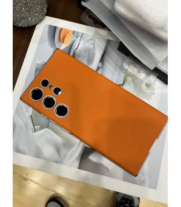 قاب چرم s25 ultra دور متال viva madrid