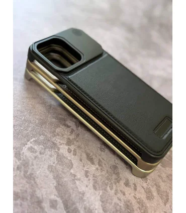 قاب چرم ایفون 16 پرومکس مدل classic fit