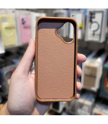 قاب چرمی ایفون 16 گس guess