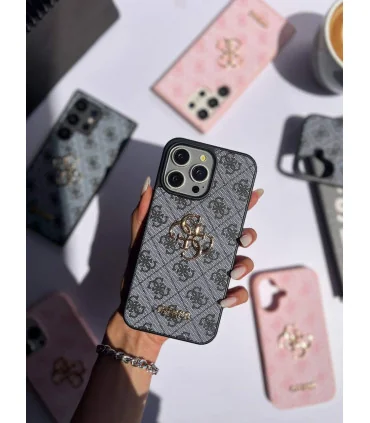 قاب ایفون 15 پرو گس طرح 2 GUESS