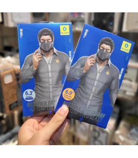 گلس ایفون 16 / 17 پرو / 17 نرمال بلو مانکی ضد الودگی blue