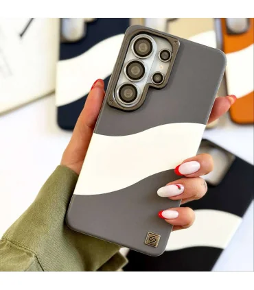 قاب s26 ultra چرم لوگو فلزی uniqe