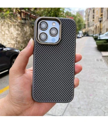 کاور کربنی ایفون 16 پرومکس