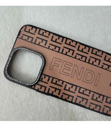 قاب دور لنز نگین ایفون 13 پرو fendi